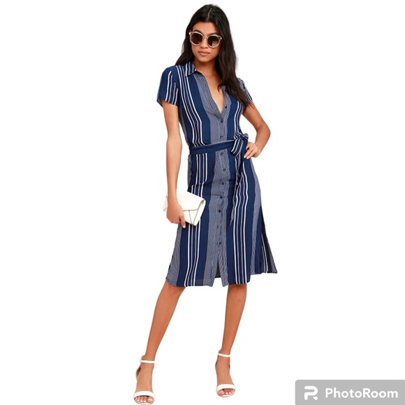 Lulus Dresses & Skirts - Lulus Navy Blue and White Striped Belted Dress Size large